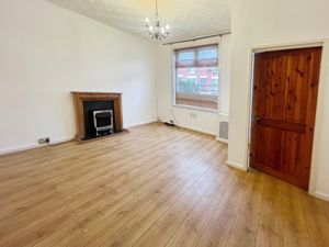 Lounge- click for photo gallery